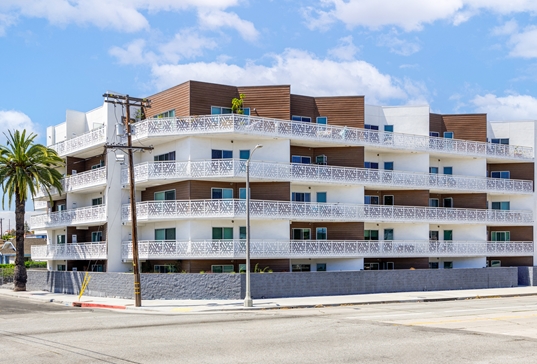 505 Silver Lake Blvd